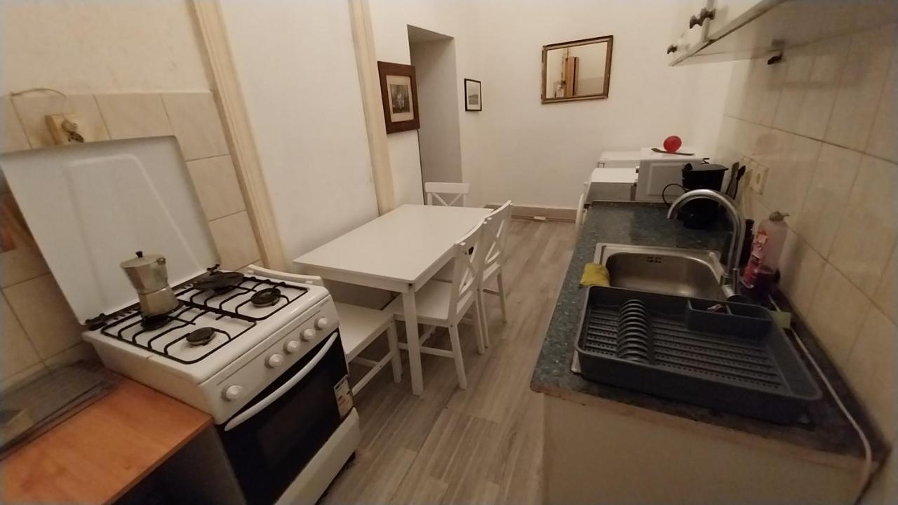 Retro Rooms Budapest Luaran gambar